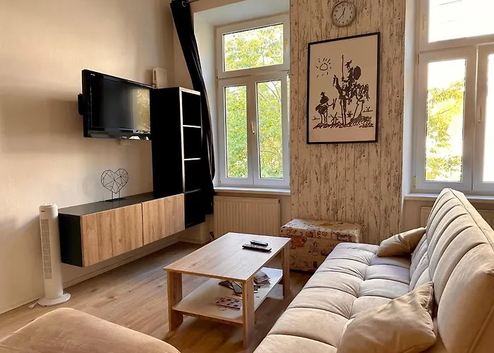 Cozy Elterleinplatz - Quiet & Close To Center *